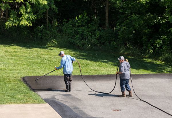 Cost of Driveway Coating Service in Lake Elsinore